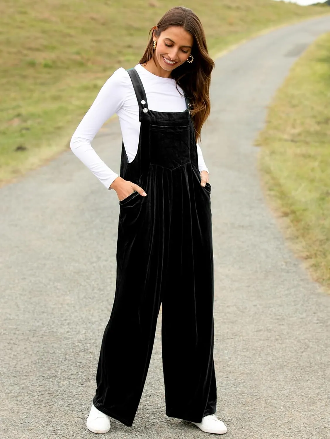 BerryGo Casual Velvet Sleeveless Loose Jumpsuits Dressy One Piece Wide Leg Overalls Long Pant Rompers For Women