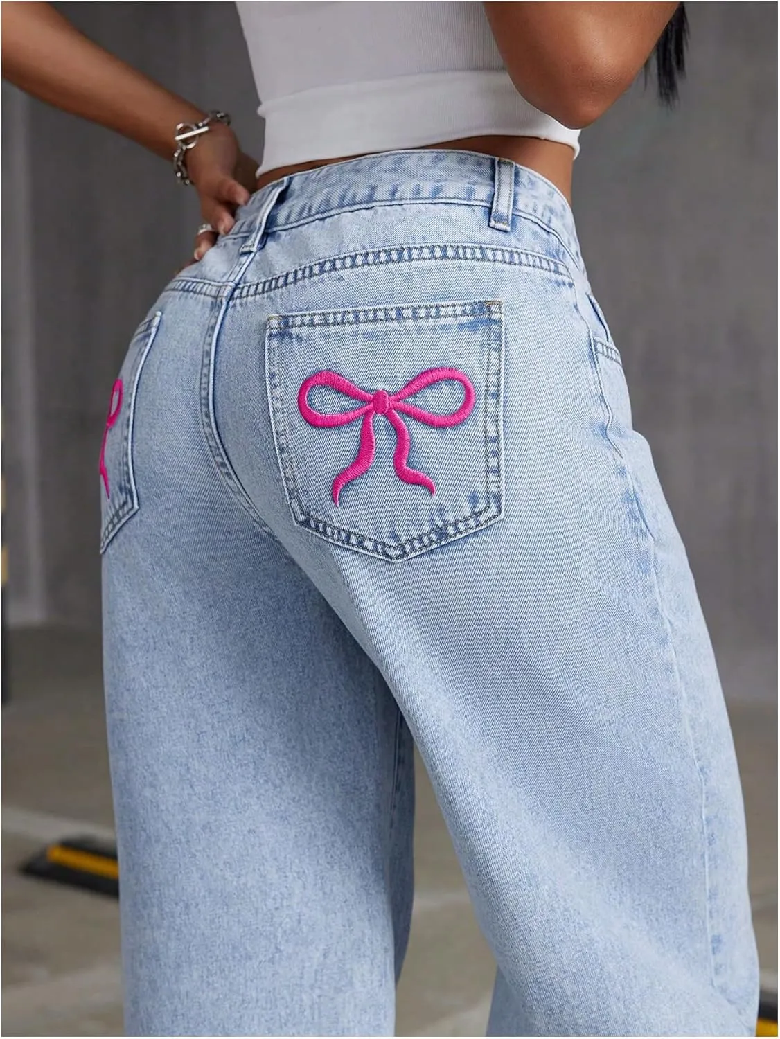Floerns Women's Bowknot Embroidery Jeans Y2k Straight Leg Boyfriend Denim Pants
