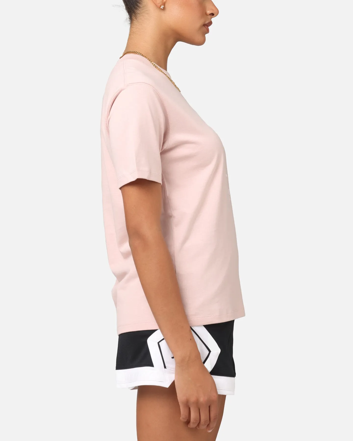 Jordan Women's Graphic Girlfriend T-Shirt Pink Oxford/White