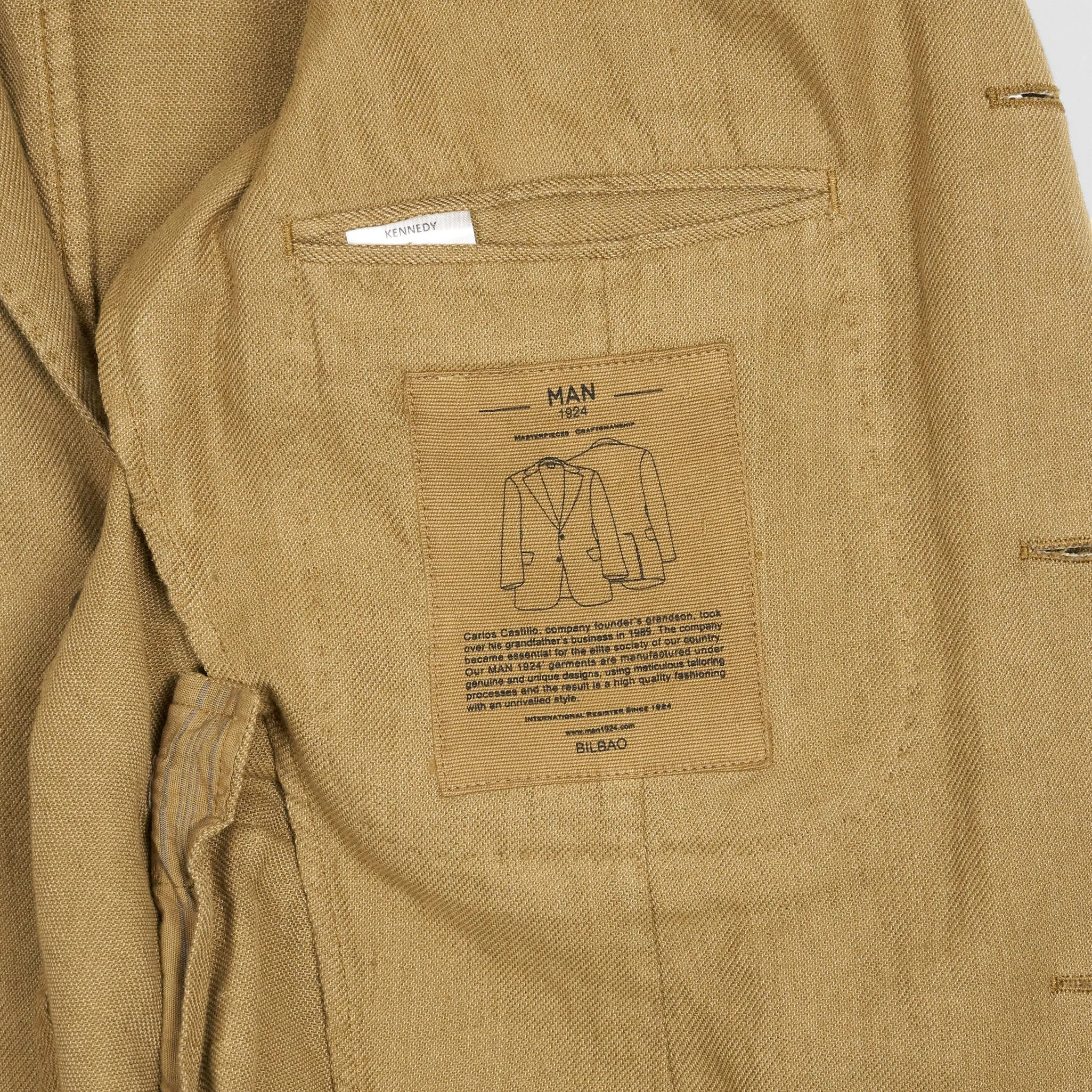 Man 1924 Kennedy Linen Blazer