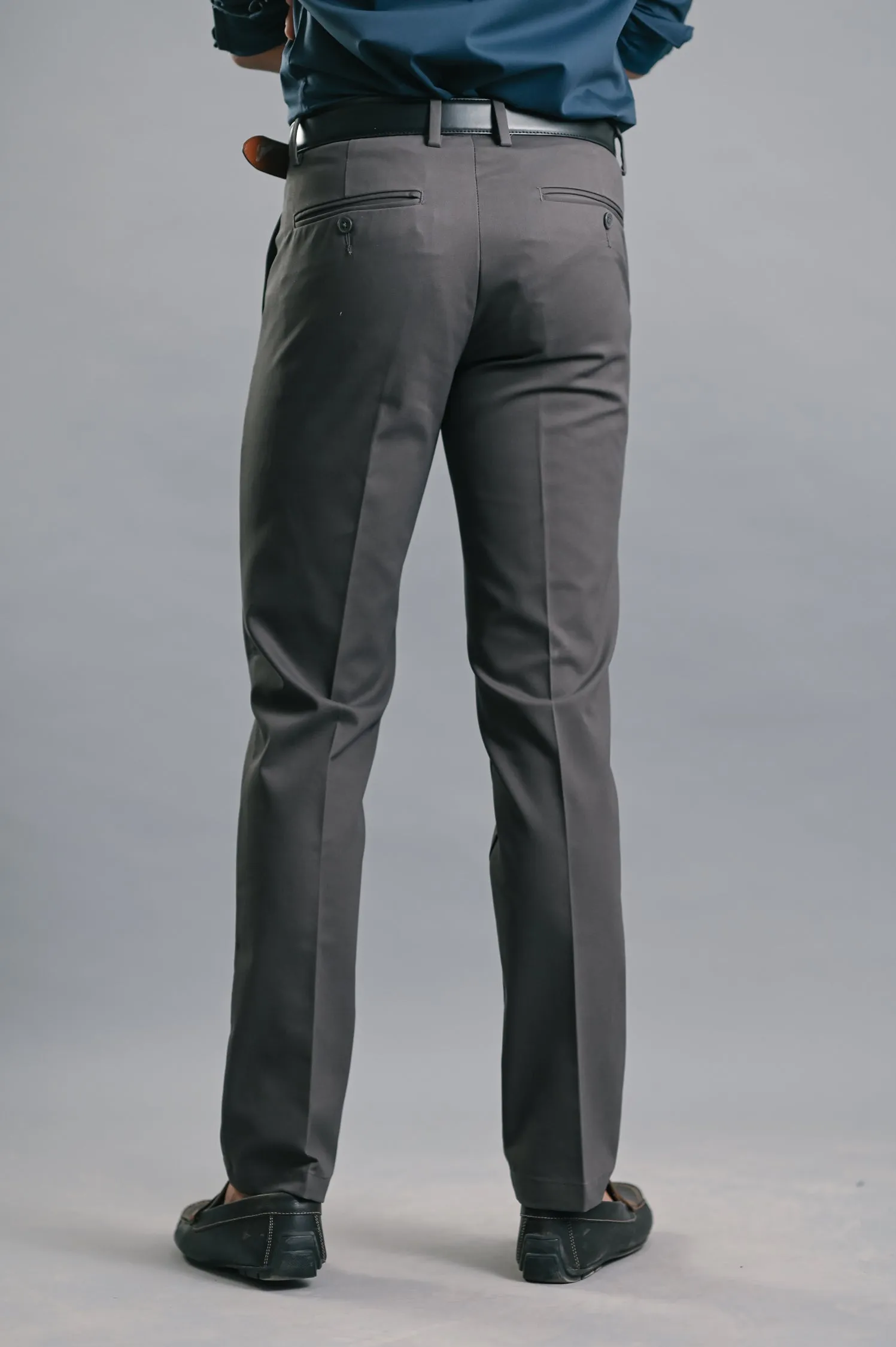 RE-DEFINE KHAKIS - REGULAR FIT