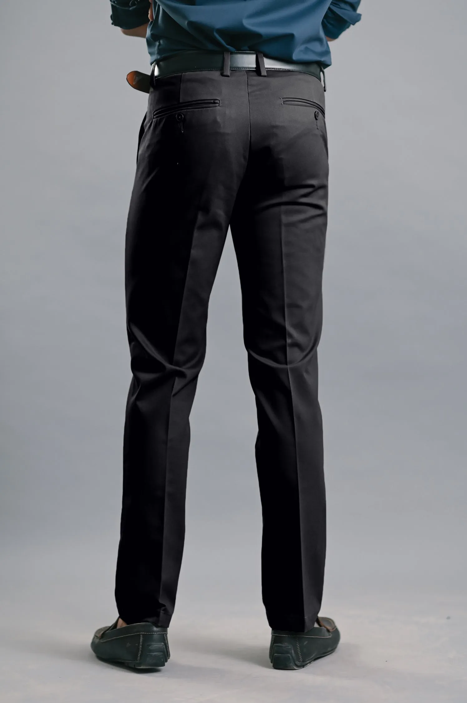 RE-DEFINE KHAKIS - REGULAR FIT
