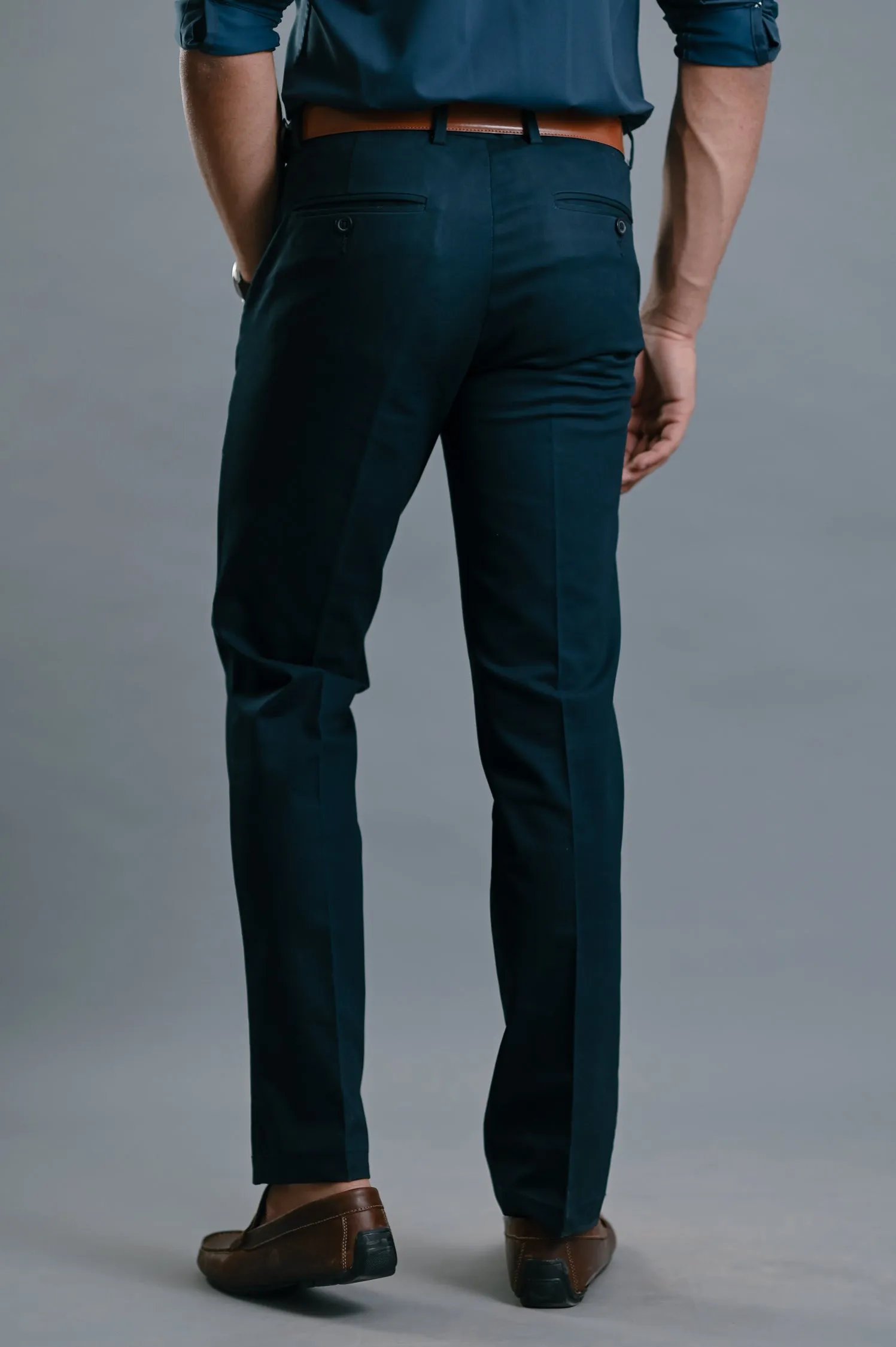 RE-DEFINE KHAKIS - REGULAR FIT