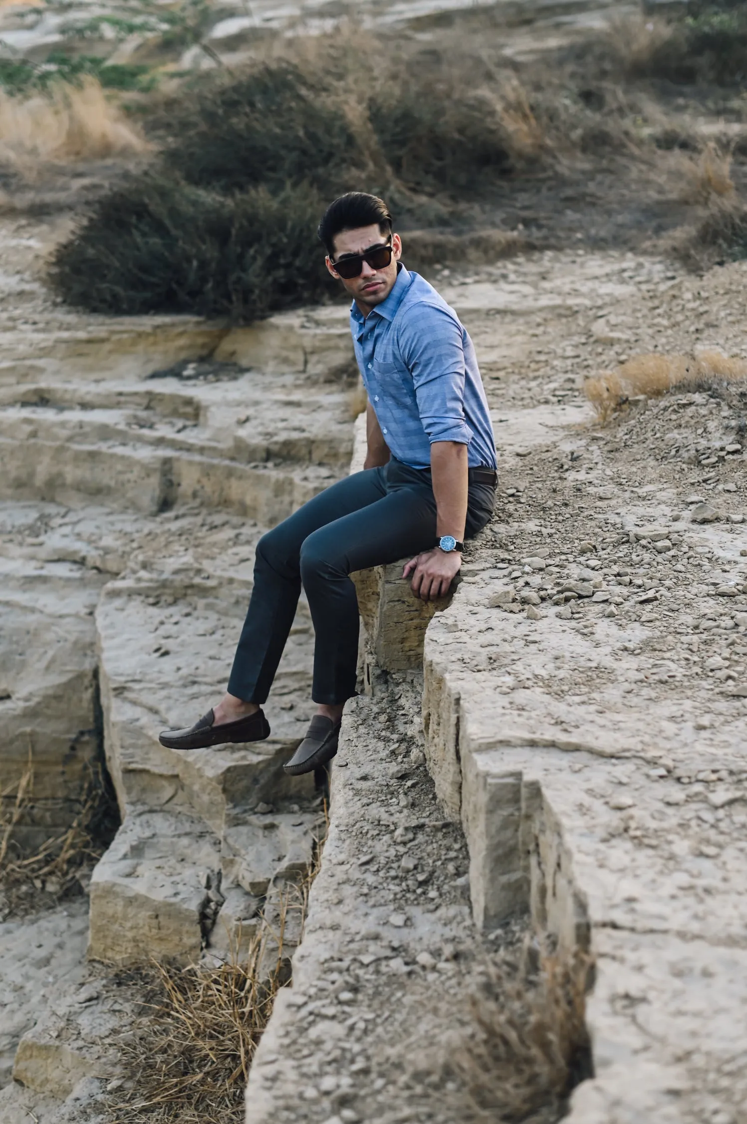RE-DEFINE KHAKIS - REGULAR FIT