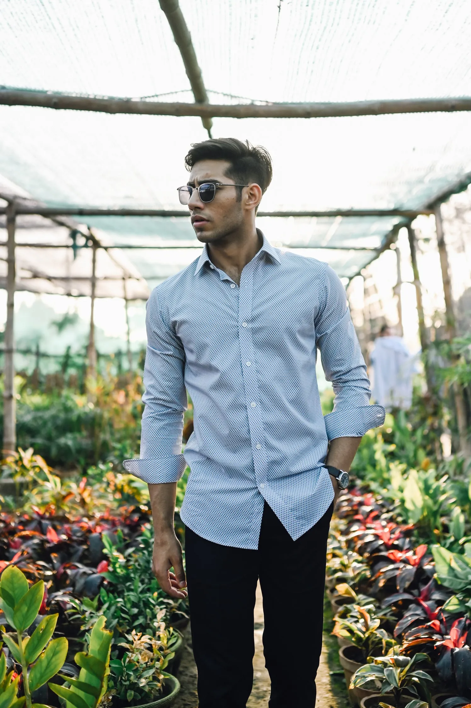 RE-DEFINE KHAKIS - REGULAR FIT