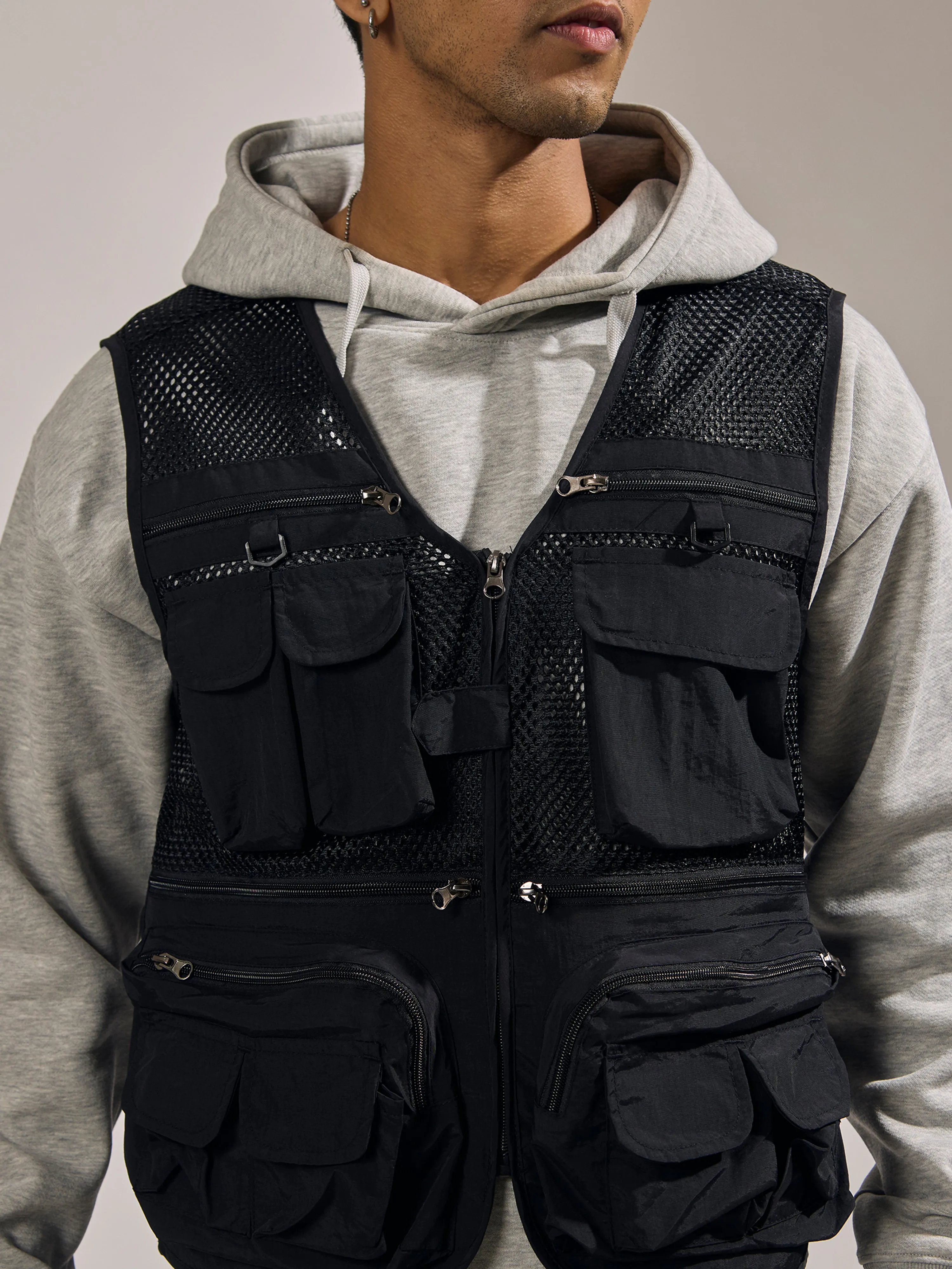 Romilya - Zippered Cargo Vest - Black