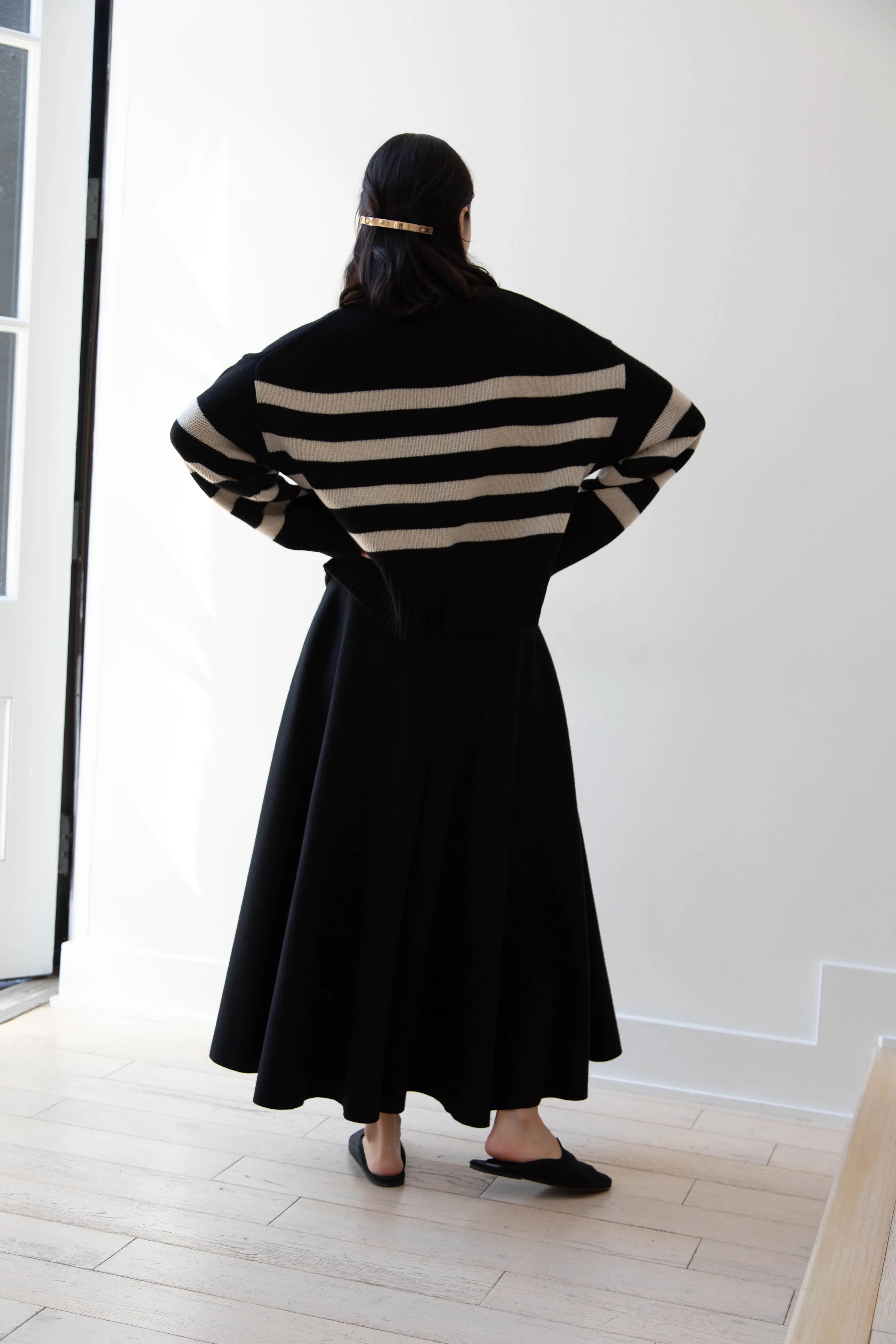 Skall | Campa Sweater in Black & Sand Stripe