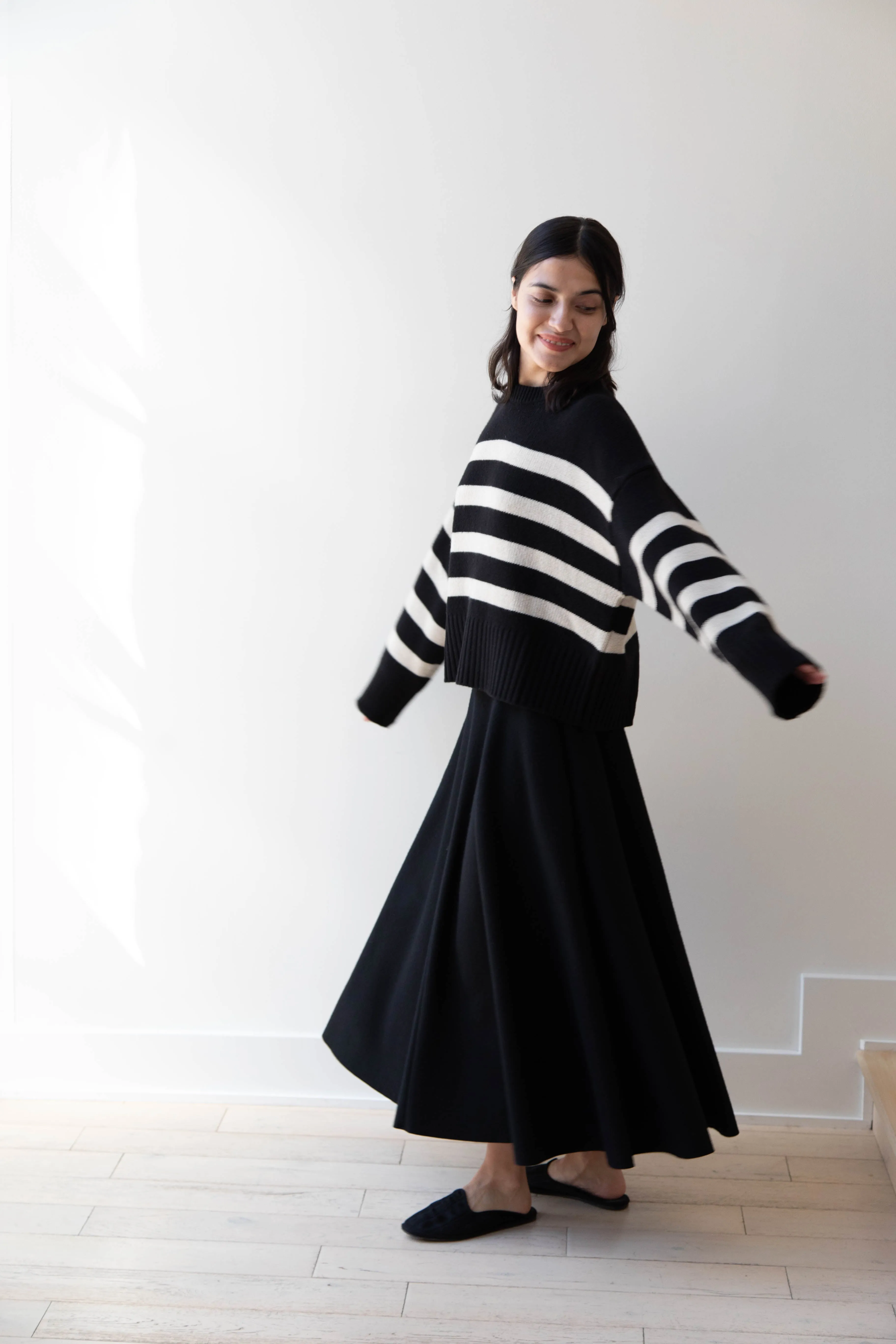 Skall | Campa Sweater in Black & Sand Stripe