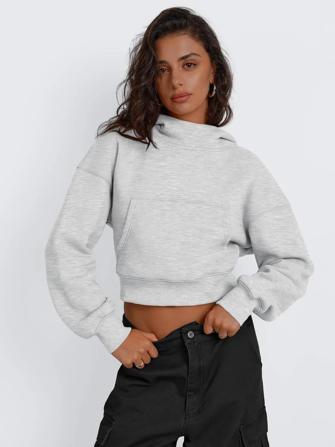 Trendy Queen Womens Cropped Hoodie Long Sleeve Sweatshirts Fall Fashion 2024 Casual Y2k Outfits Winter Clothes